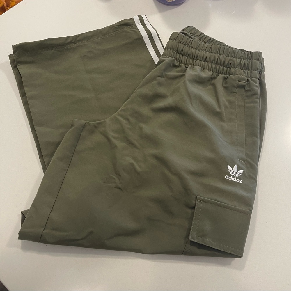 Adidas Original’ Adicolor 3-Stripes Cargo Pants